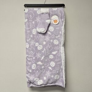 Modern Kids Halloween Boo Blanket Ultra Soft Cozy Sock 2 pc Set Bundle Purple